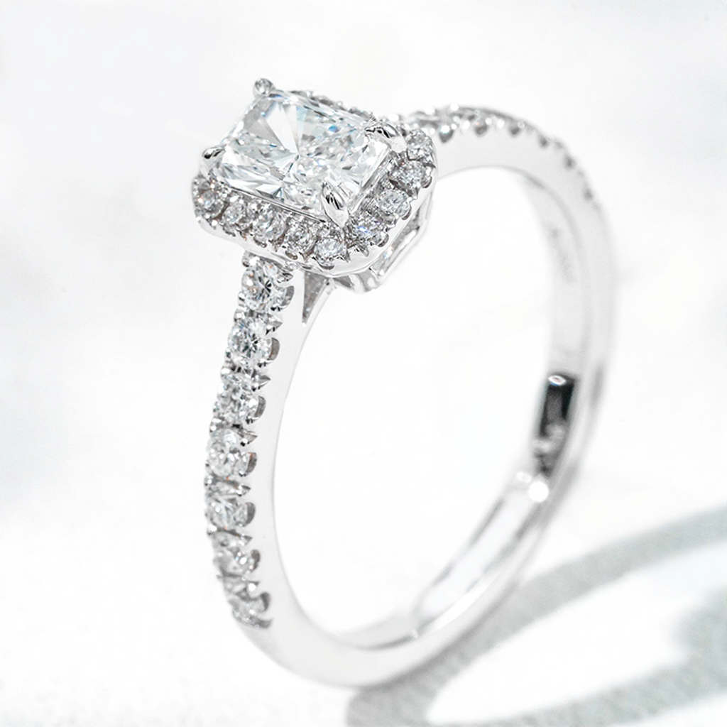 14K White Gold 0.99ct Lab Grown Diamond Halo Ring | Radiant Cut