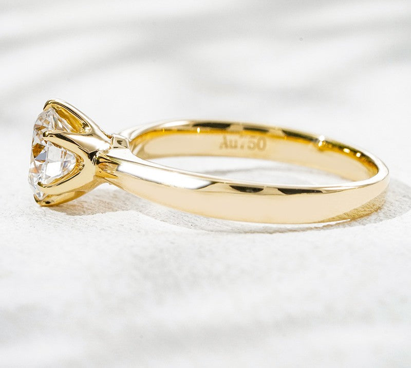 18K Yellow Gold 1.01ct Lab Grown Diamond Solitaire Ring | Classic Round