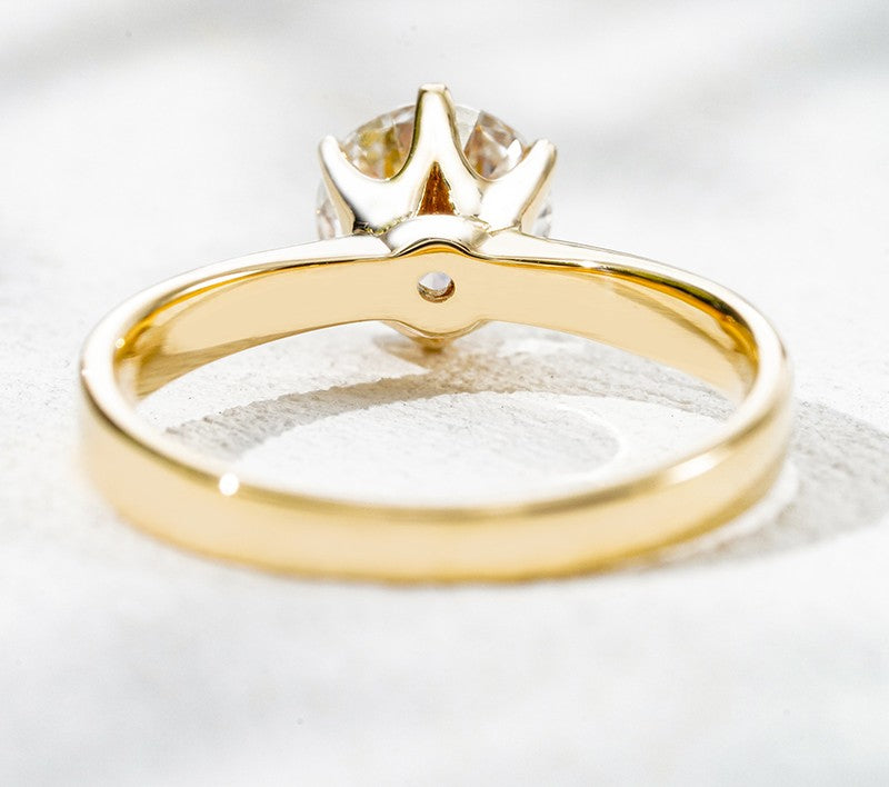 18K Yellow Gold 1.01ct Lab Grown Diamond Solitaire Ring | Classic Round